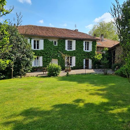 Fleur De Lys Bed and Breakfast Ansac-sur-Vienne Esterno foto