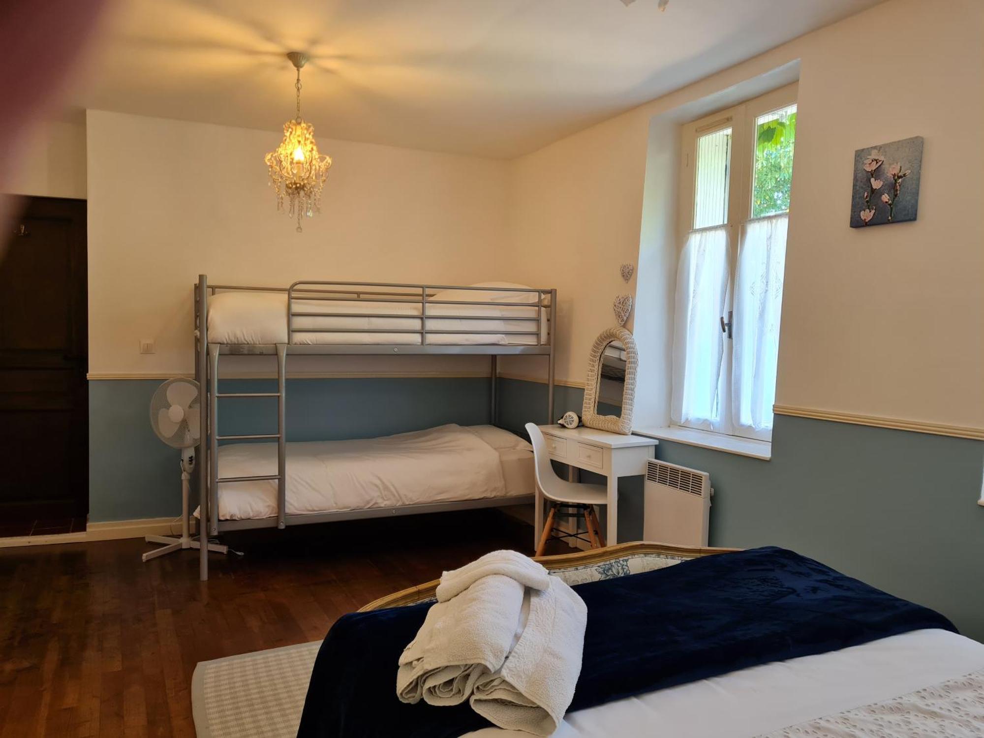 Fleur De Lys Bed and Breakfast Ansac-sur-Vienne Esterno foto