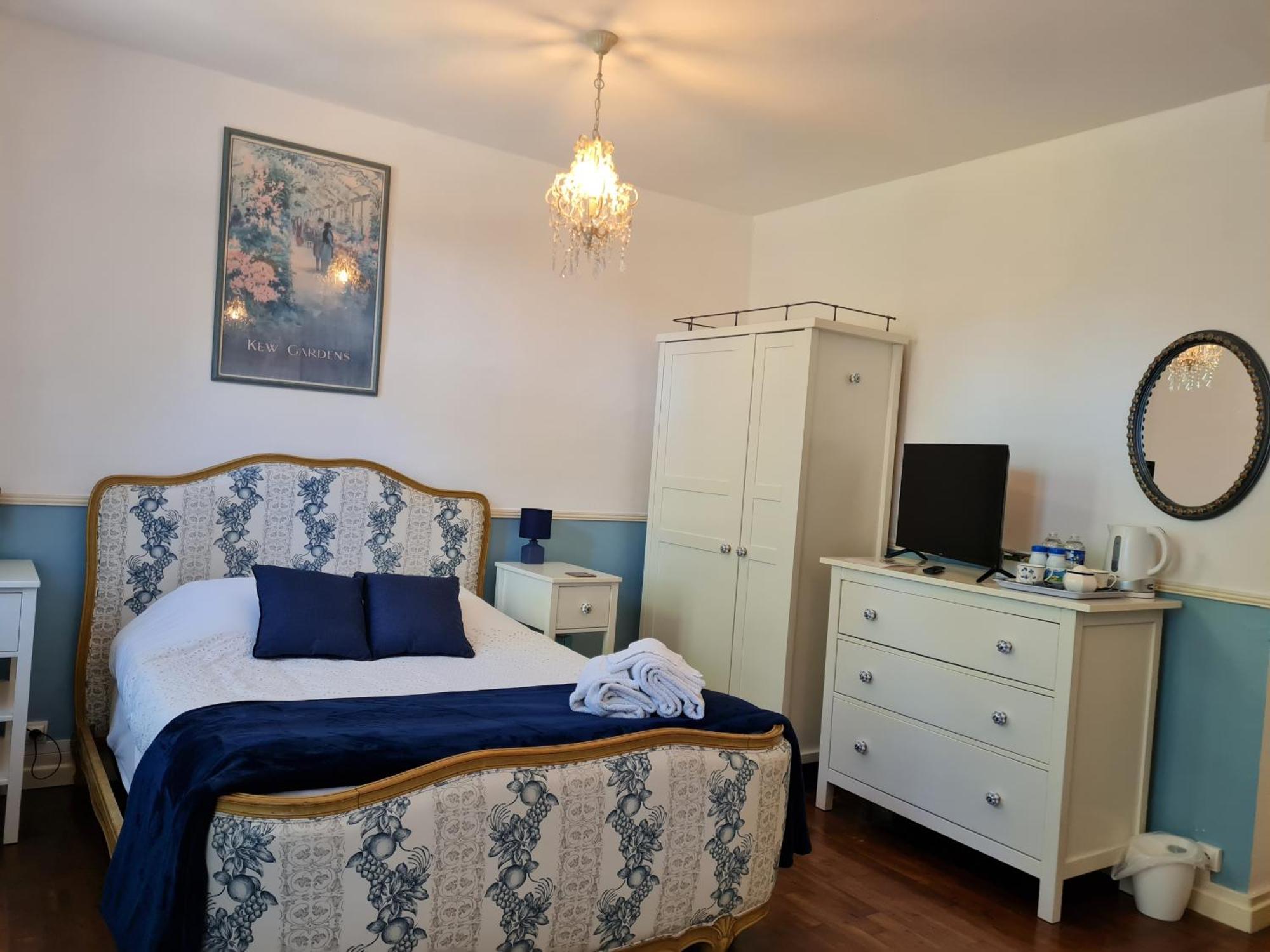 Fleur De Lys Bed and Breakfast Ansac-sur-Vienne Esterno foto
